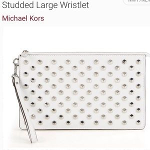 MICHAEL MICHAEL KORS
Daniela Optic White Studded Wristlet